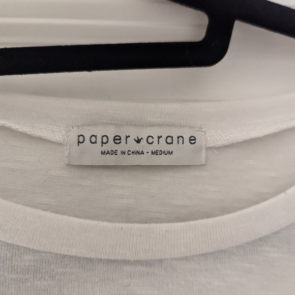 Flower Embroidered T-Shirt - Picture 3 of 4